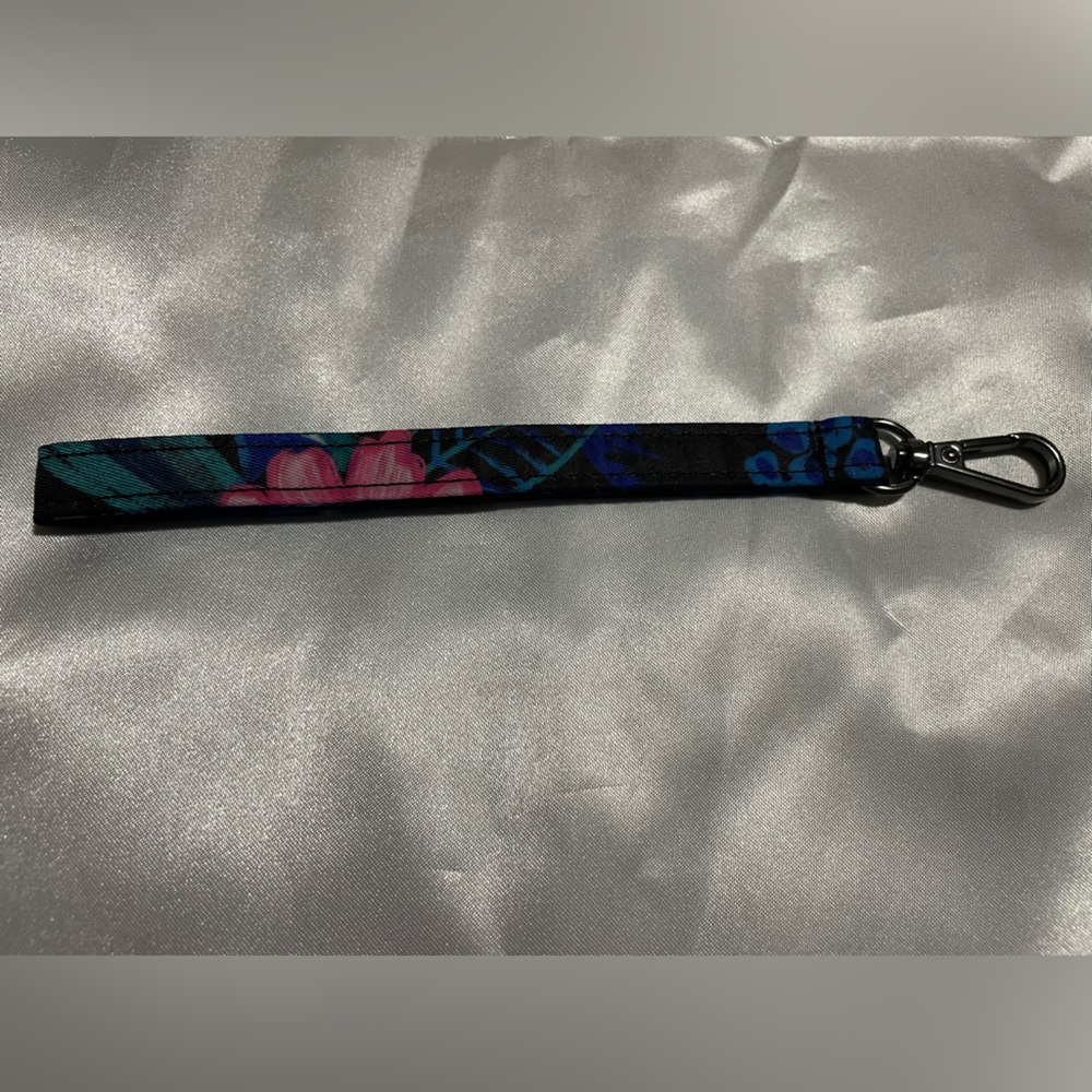 LUG: Wristlet Strap